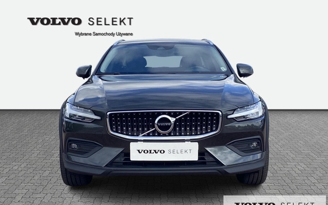 Volvo V60 Cross Country cena 179900 przebieg: 59330, rok produkcji 2021 z Jastrowie małe 379